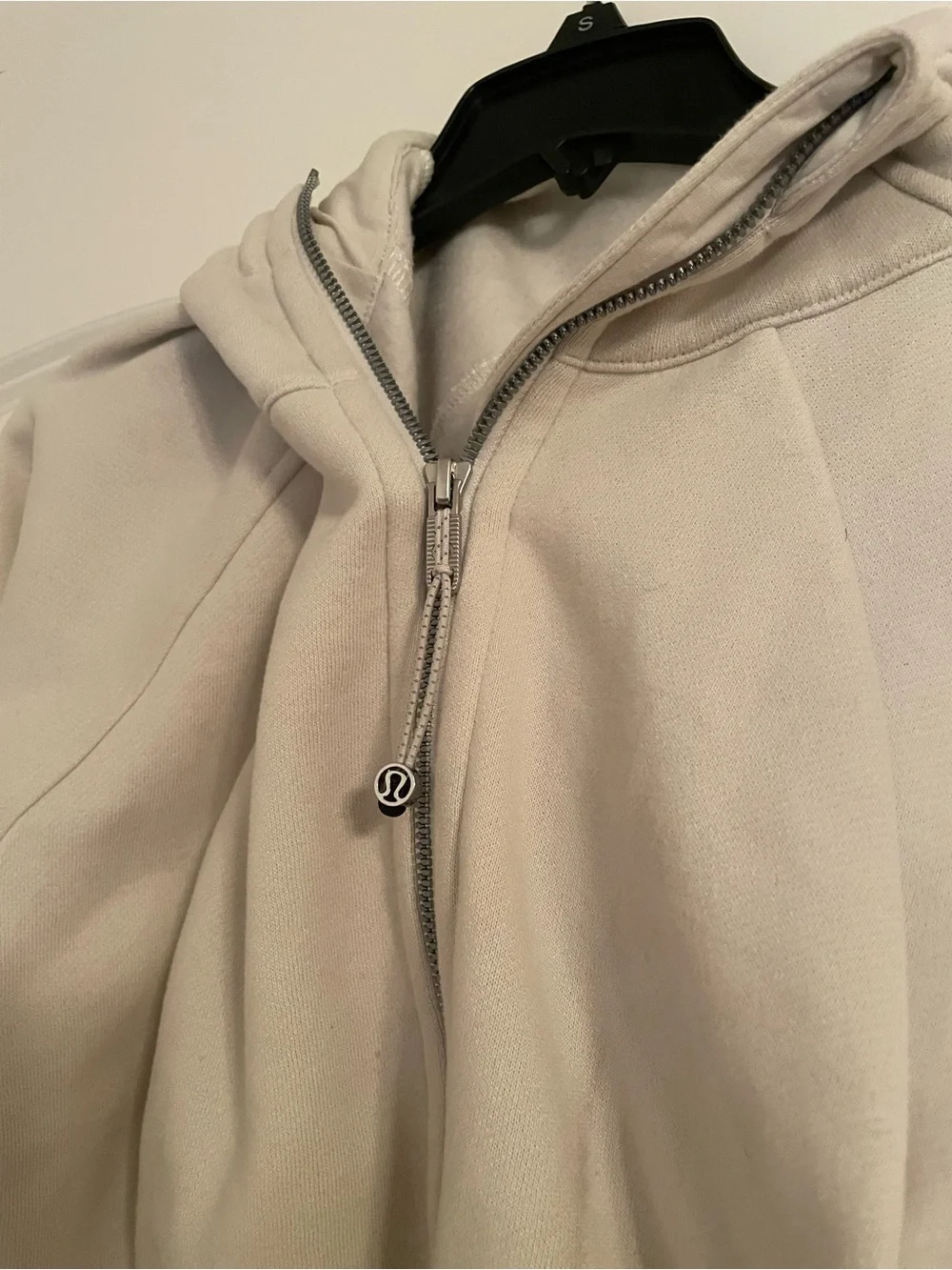 Lululemon Cropped Full Zip Hooded Scuba Bone, Size 12